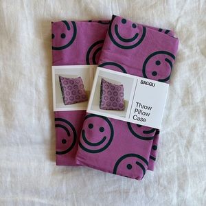 BAGGU throw pillow case (2) cotton 20” happy face print reversible new with tags